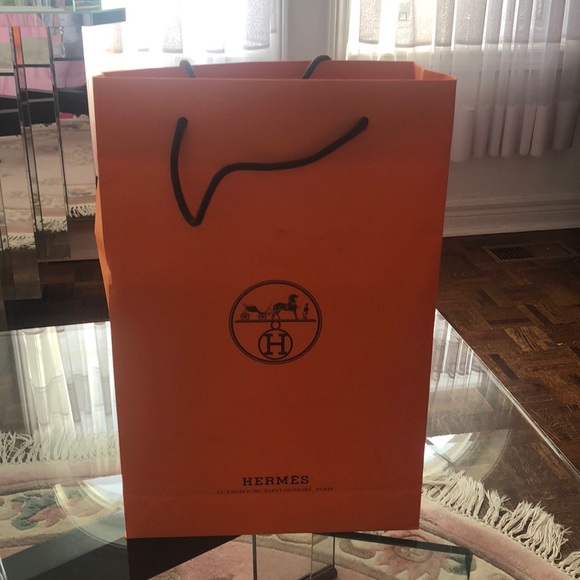 Hermes gift bags - Picture 2 of 3